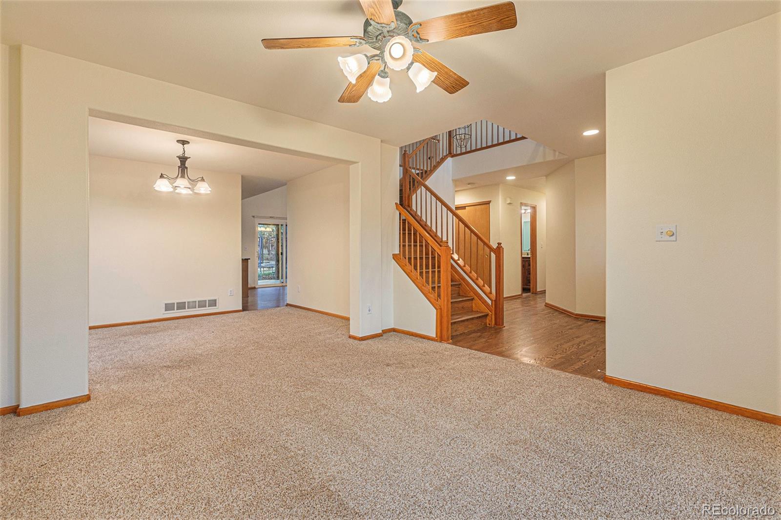 9917 Silver Maple Road Highlands Ranch, CO 80129 - Photo 4 of 35 Gallery Image 4