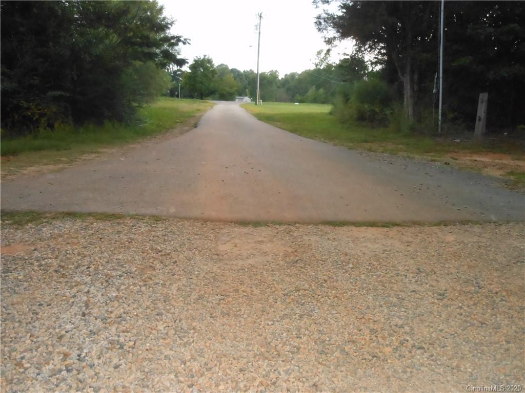 7950 Mocassin Drive Sherrills Ford, NC 28673 - Photo 2 of 3