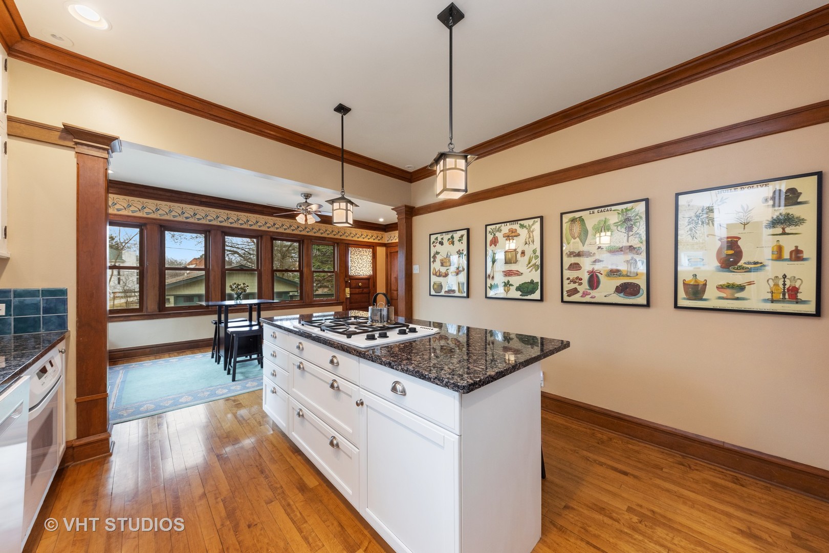 280 Bartram Road Riverside, IL 60546 - Photo 8 of 41