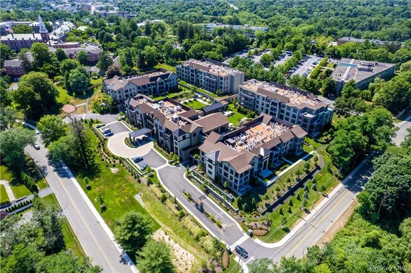 $1,995,000 | 120 Old Post Road, Unit PHE303, Rye, NY 10580