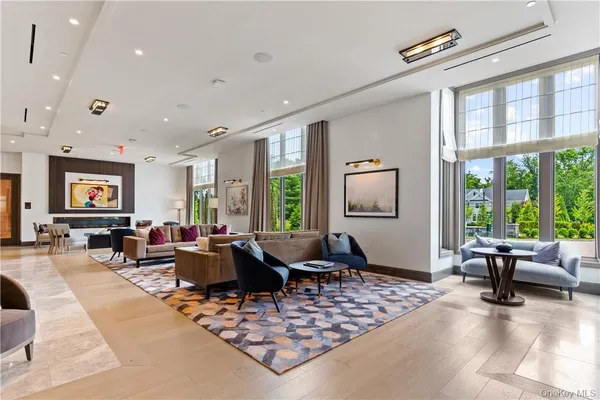 $1,995,000 | 120 Old Post Road, Unit PHE303, Rye, NY 10580