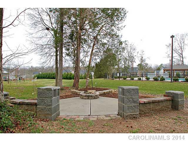 639 Alsace Lane Fort Mill, SC 29708 - Photo 13 of 16 Gallery Image 13