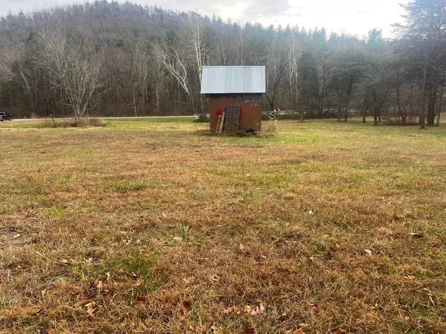 $114,900 | 2557 Hanky Mountain Highway, Churchville, VA 24421