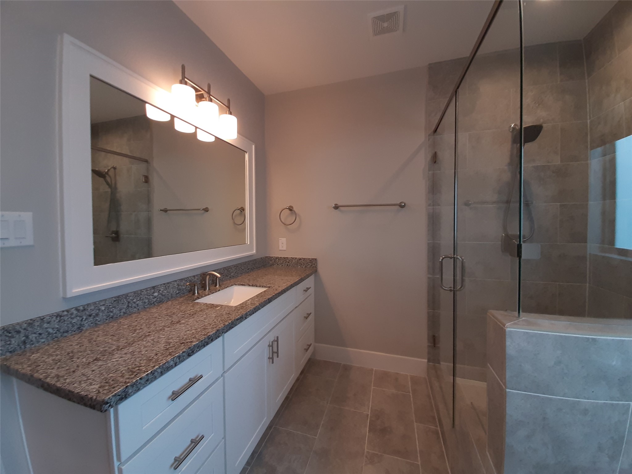 1716 Ridgewood Street Houston, TX 77006 - Photo 22 of 29 Gallery Image 22
