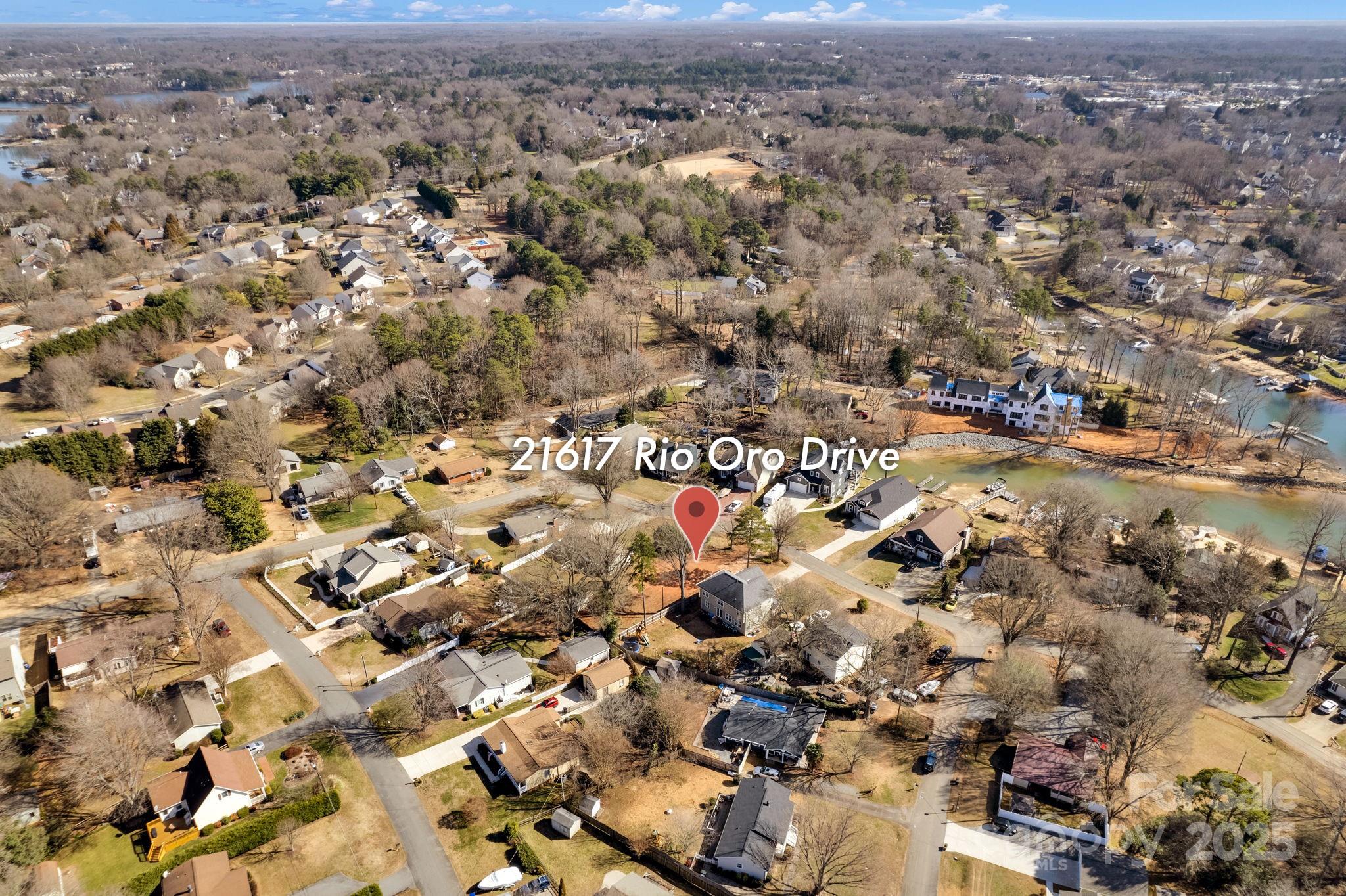 21617 Rio Oro Drive Cornelius, NC 28031 - Photo 25 of 28 an aerial view of a city