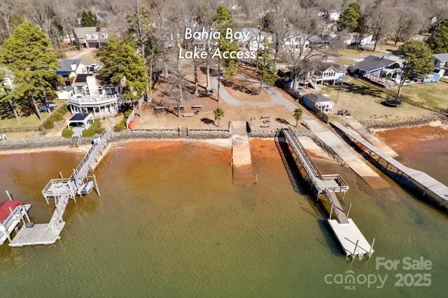 $319,500 | 21617 Rio Oro Drive, Cornelius, NC 28031