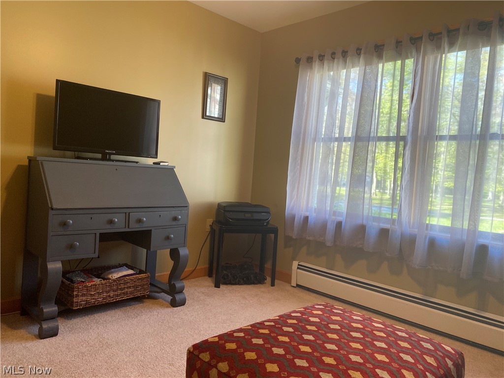964 Sunset Circle Rome, OH 44085 - Photo 9 of 35
