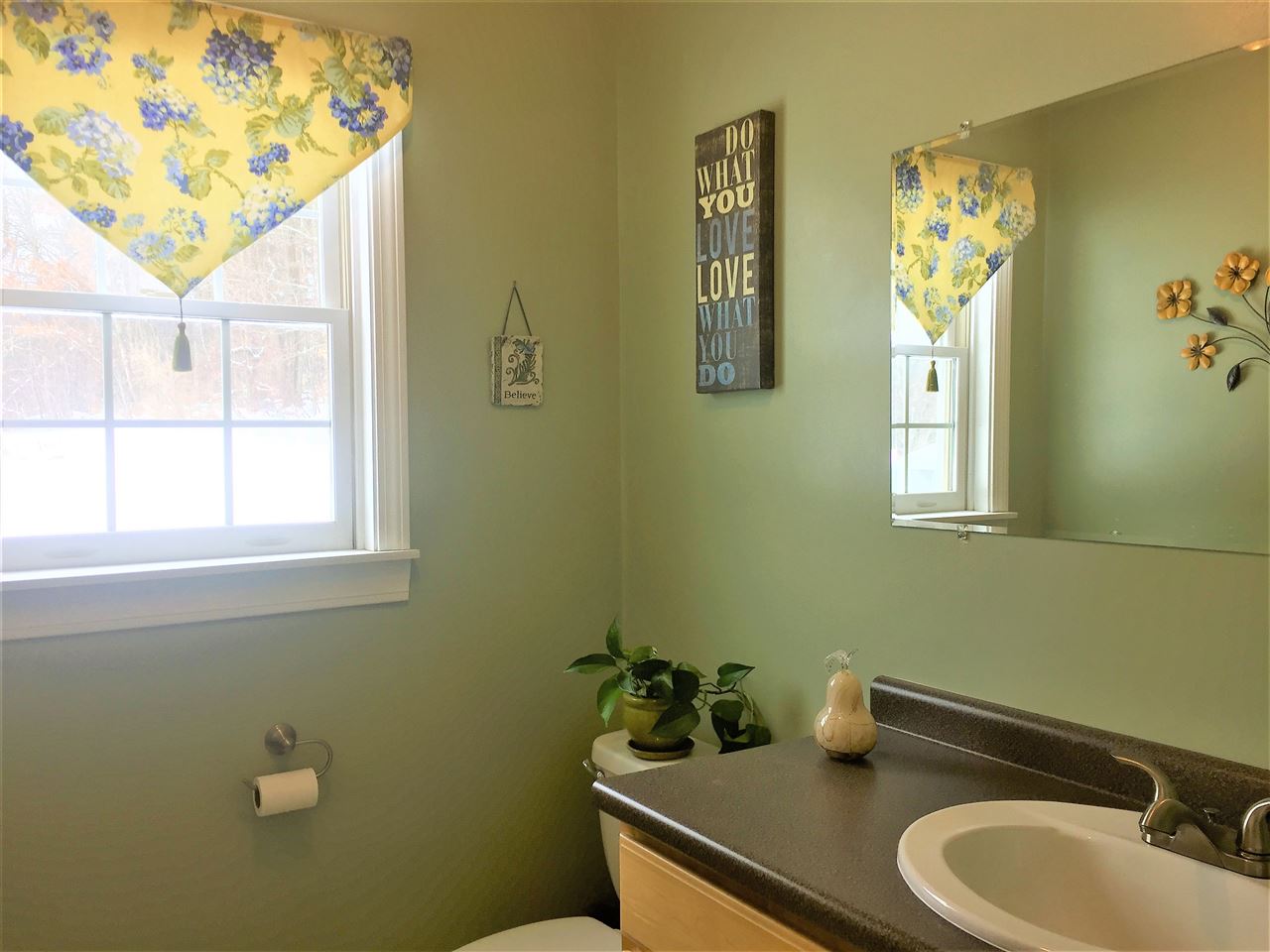 26 Stumpfield Road Kensington, NH 03833 - Photo 14 of 36 Gallery Image 14