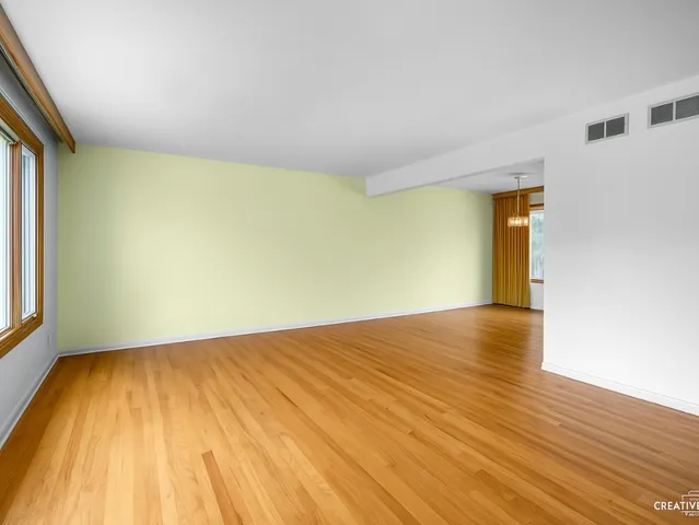 $464,000 | 1408 Spruce Lane, Westmont, IL 60559