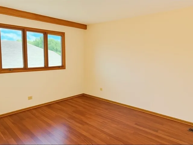 $464,000 | 1408 Spruce Lane, Westmont, IL 60559