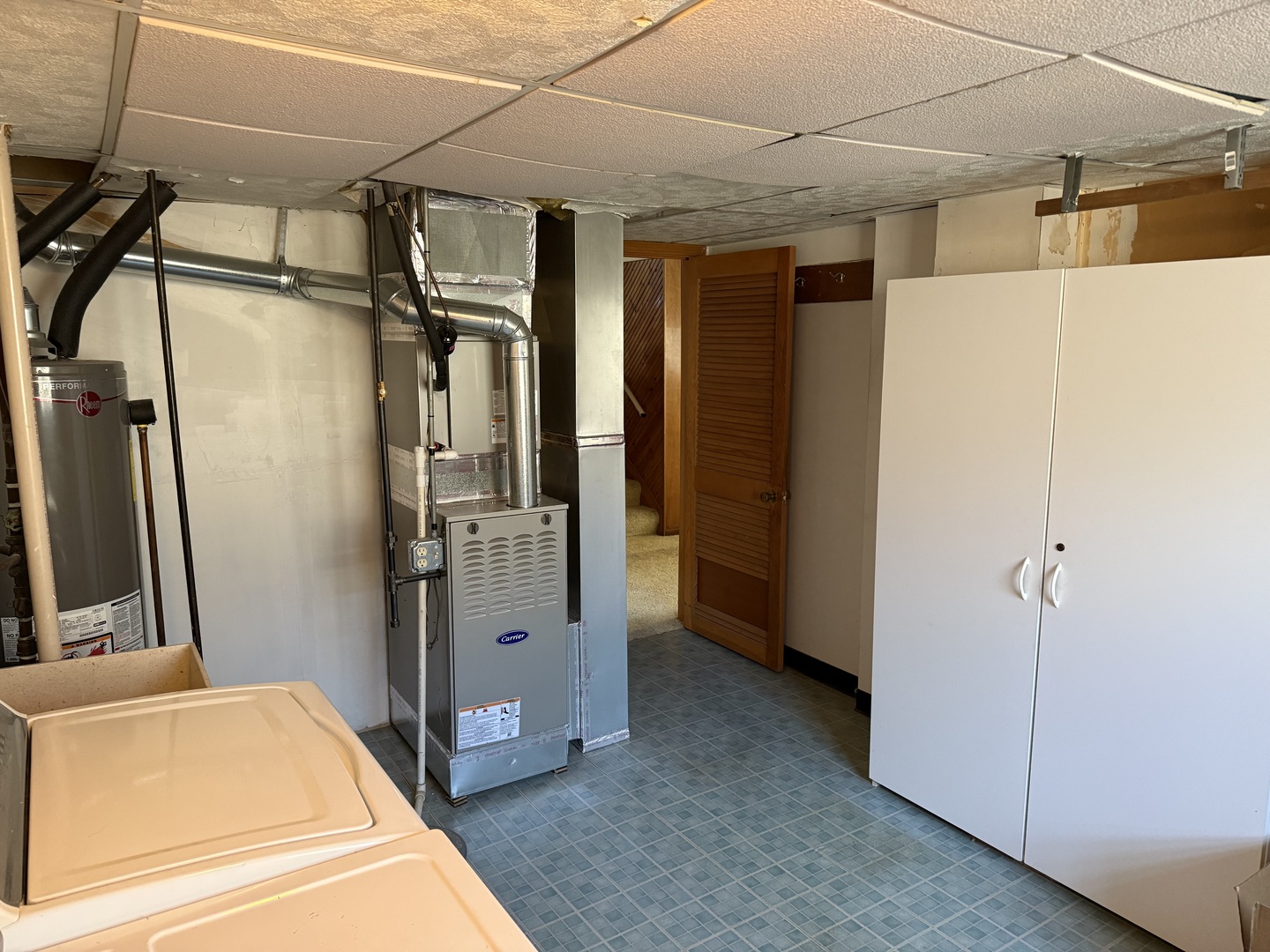 1408 Spruce Lane Westmont, IL 60559 - Photo 23 of 25 a view of a storage & utility room