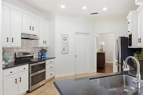 $399,000 | 3146 St Andrews Drive, Lake Charles, LA 70605