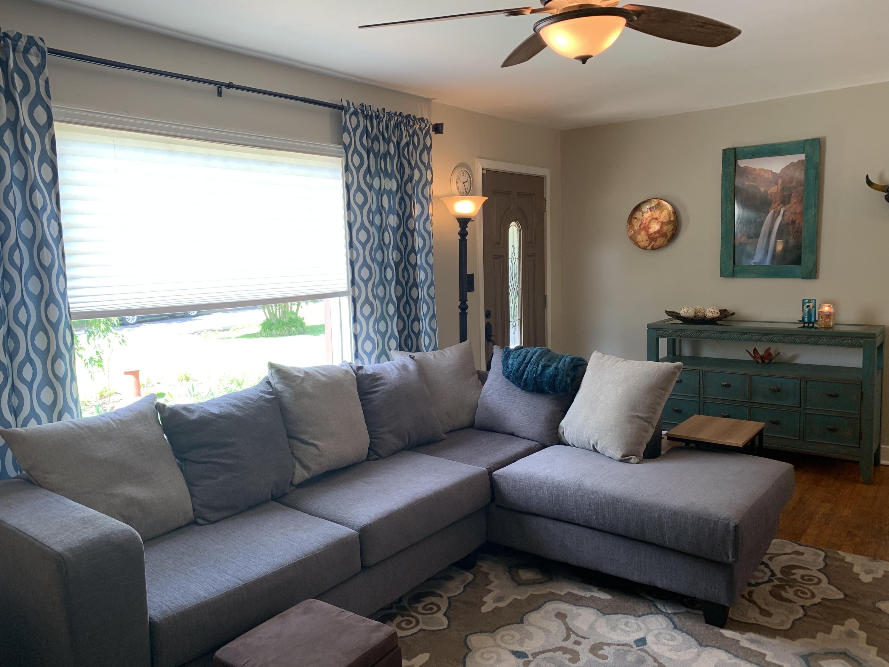 308 Hamilton Road Knoxville, TN 37920 - Photo 21 of 40 Living Room
