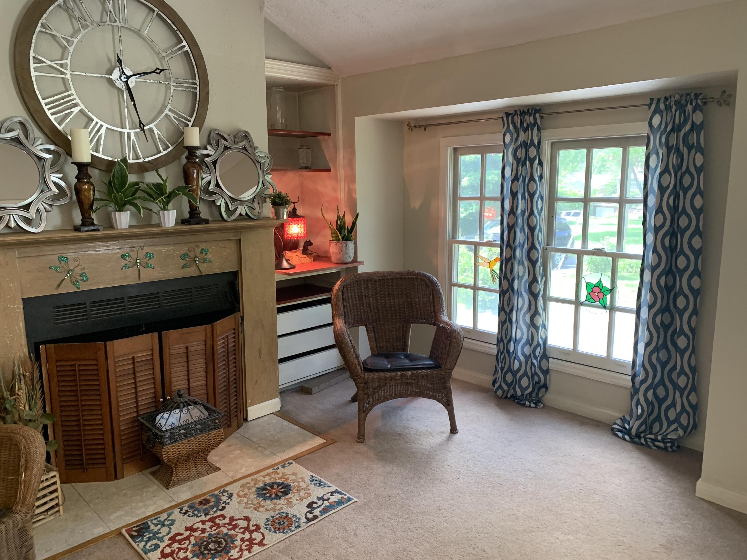 308 Hamilton Road Knoxville, TN 37920 - Photo 23 of 40 right side of nook