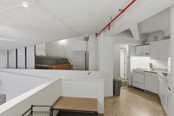 $3,100 | 12 Stoneholm Street, Unit 425, Boston, MA 02115