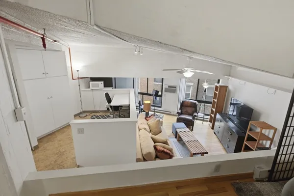 $3,100 | 12 Stoneholm Street, Unit 425, Boston, MA 02115