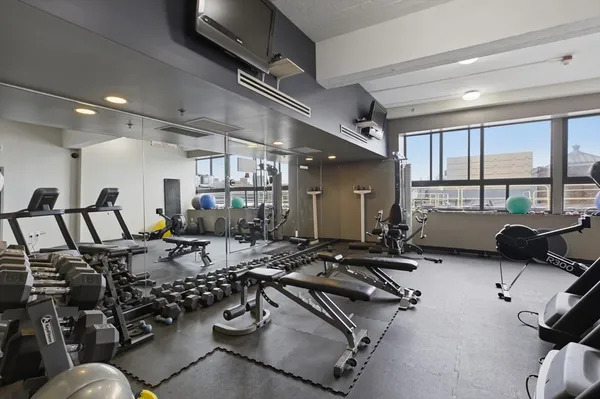 $3,100 | 12 Stoneholm Street, Unit 425, Boston, MA 02115