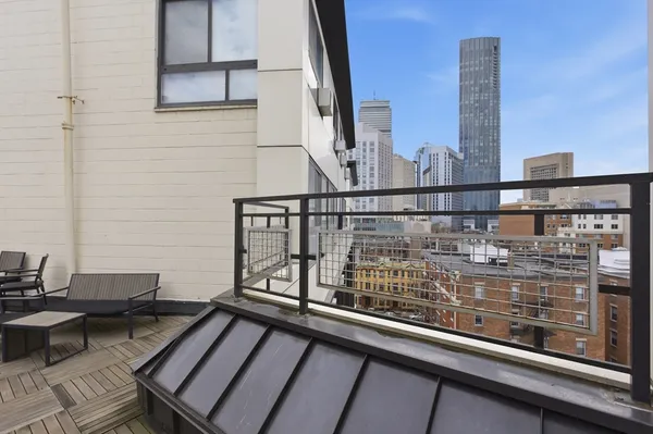 $3,100 | 12 Stoneholm Street, Unit 425, Boston, MA 02115