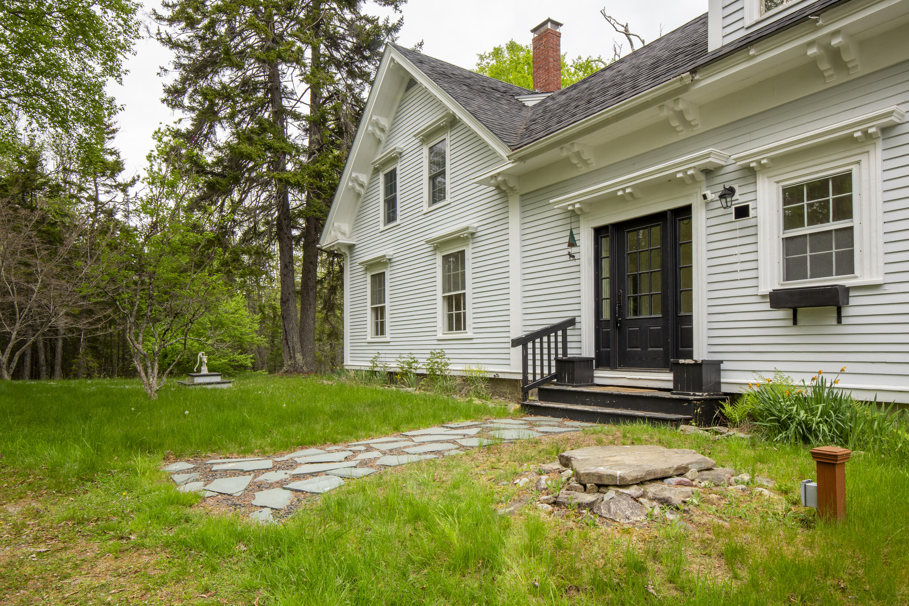 1159 Main Road Islesboro, ME 04848 - Photo 7 of 51 04-1159MainRd-Islesboro-KS