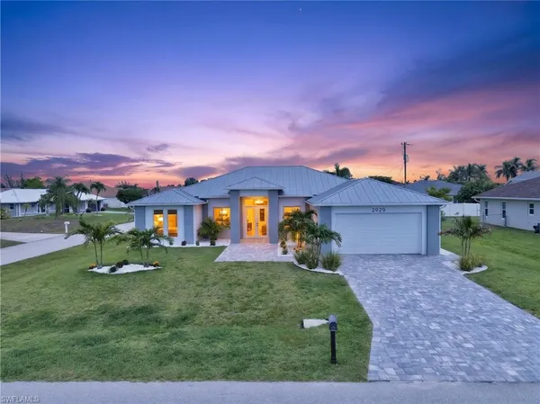 $629,000 | 2929 Southwest 6th Place, Cape Coral, FL 33914