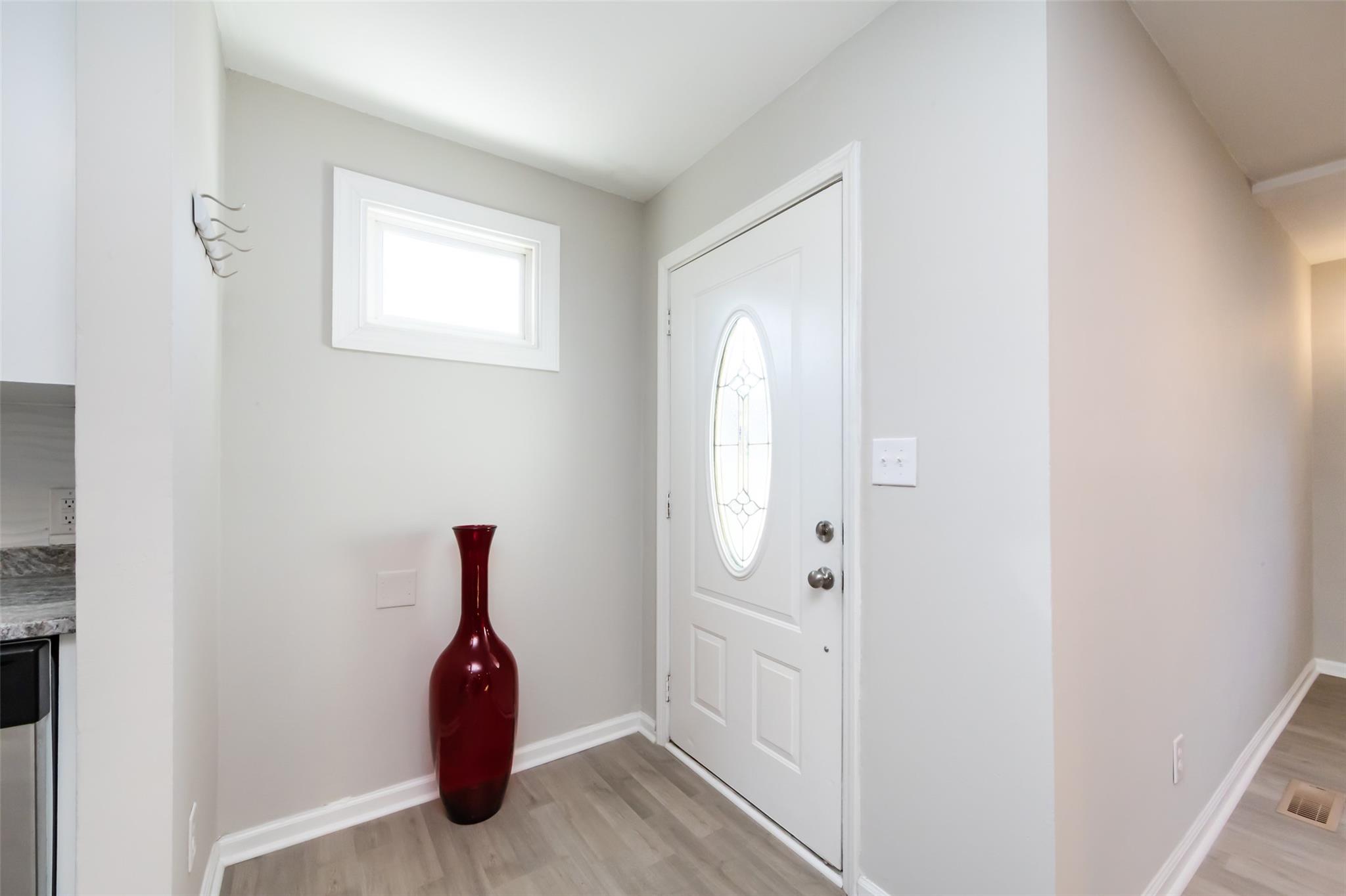 5147 Queen Anne Road Charlotte, NC 28217 - Photo 2 of 18 Gallery Image 2