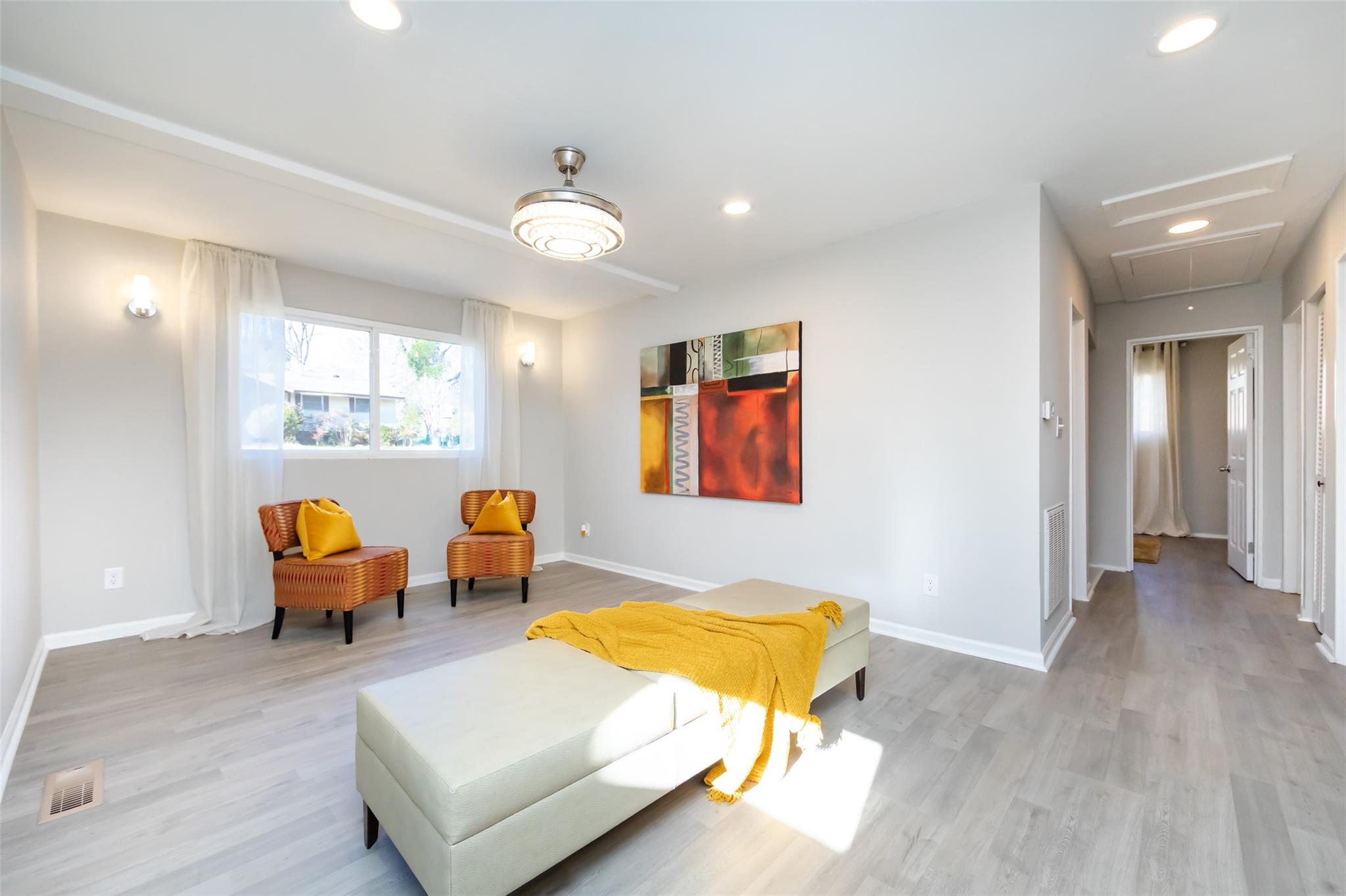 5147 Queen Anne Road Charlotte, NC 28217 - Photo 4 of 18 Gallery Image 4