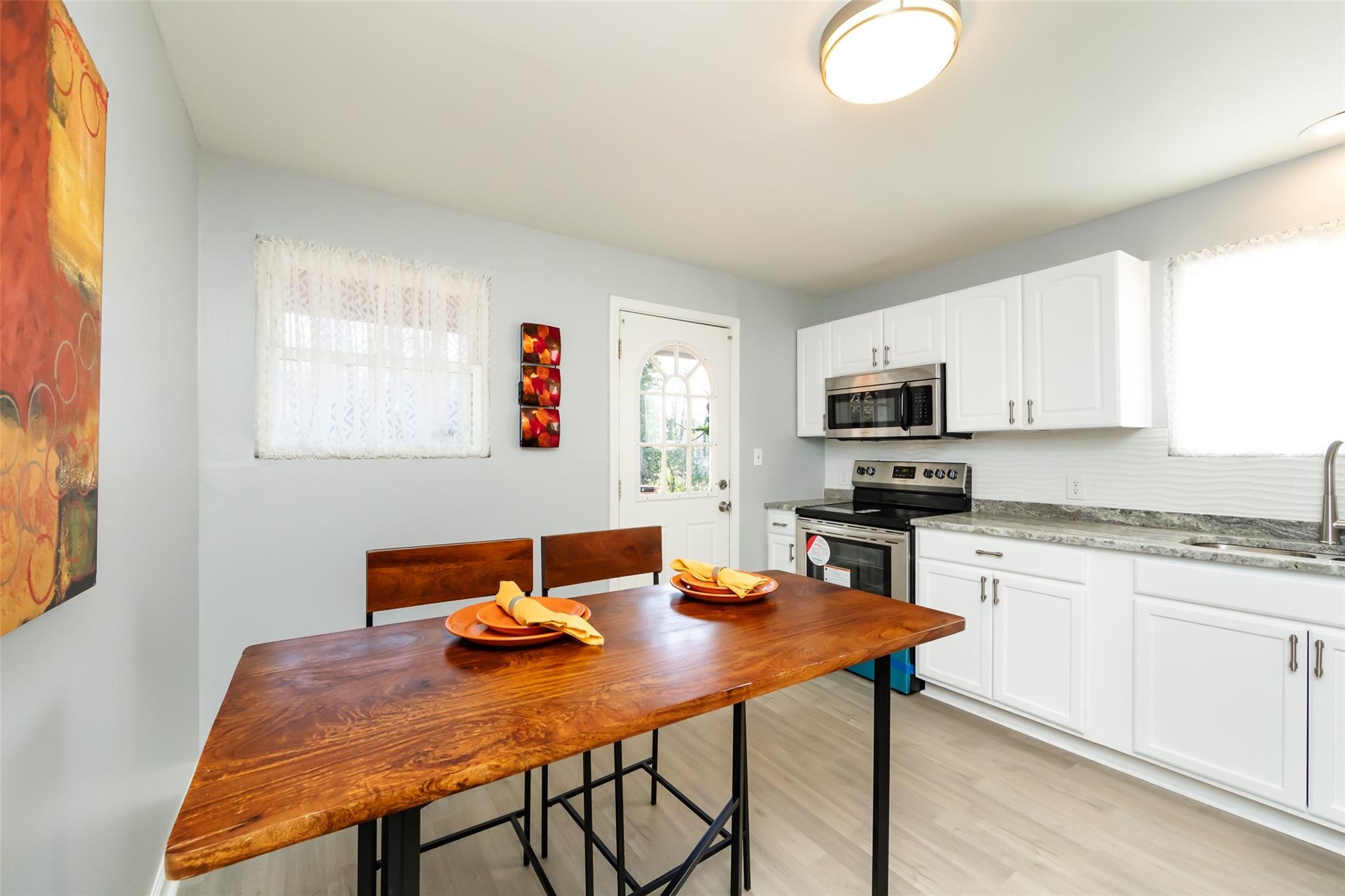 5147 Queen Anne Road Charlotte, NC 28217 - Photo 9 of 18 Gallery Image 9