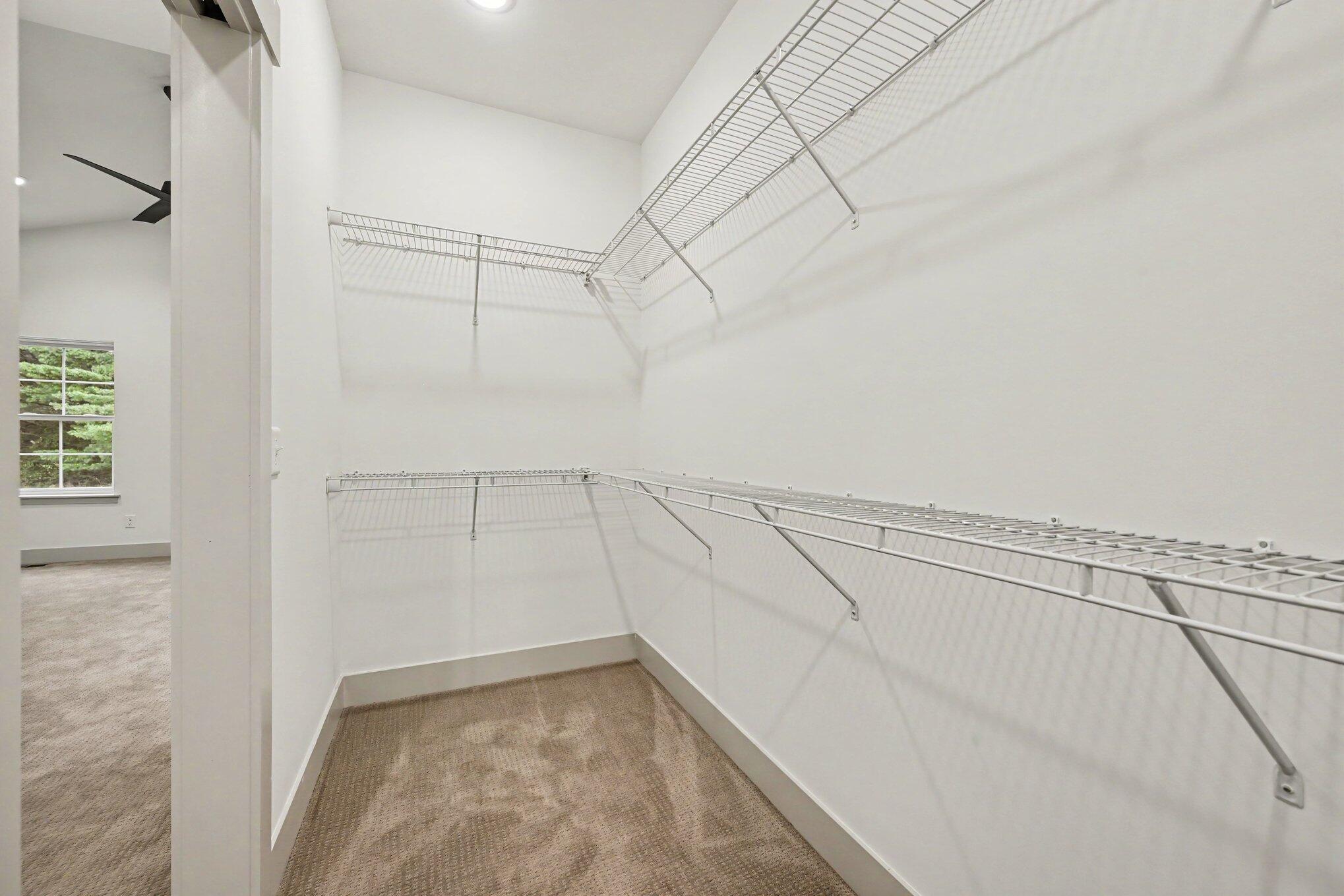 5172 Pratt Road Ann Arbor, MI 48103 - Photo 22 of 49 023_file_4703