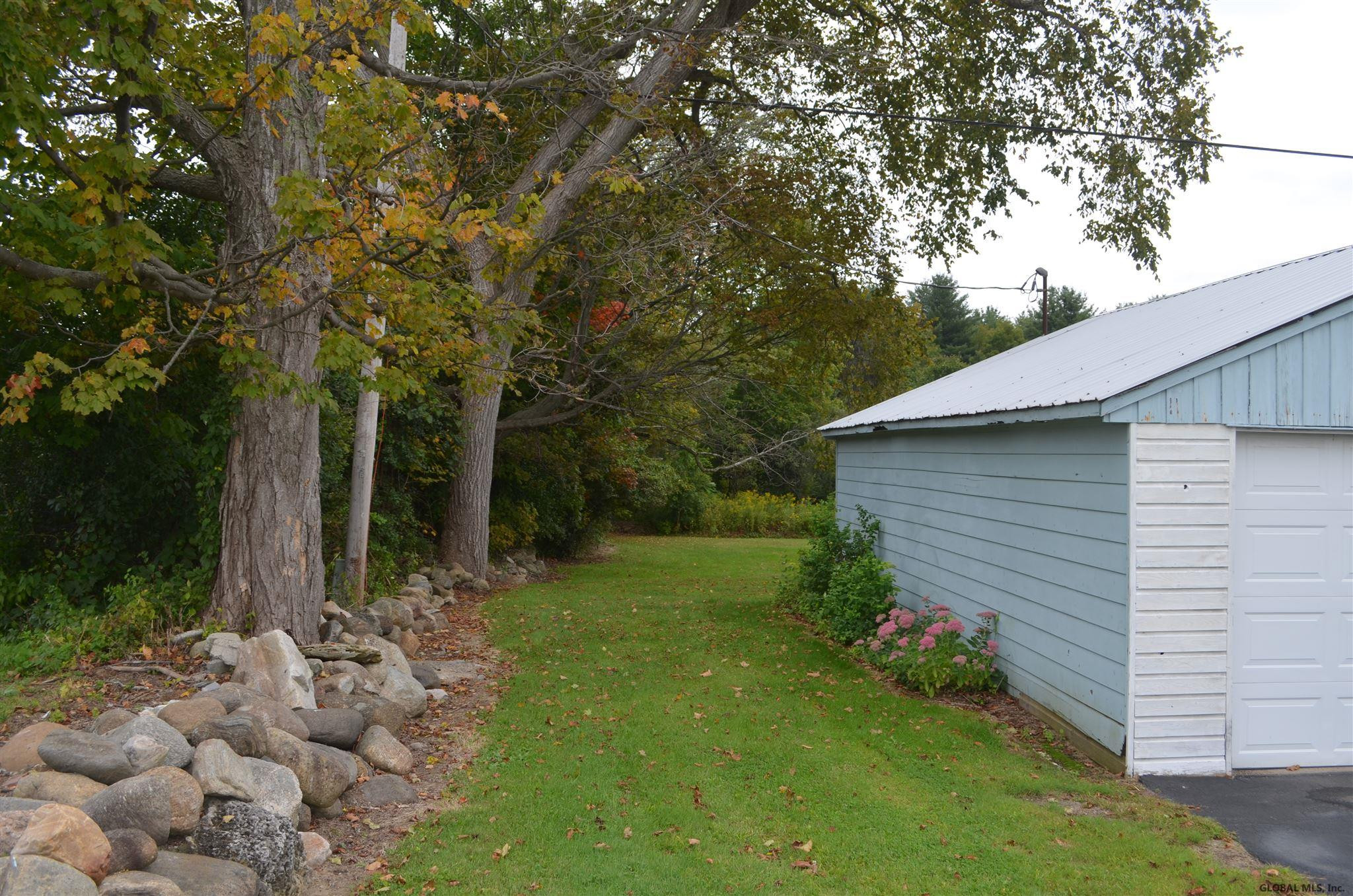 552 Middleline Road Ballston Spa, NY 12020 - Photo 4 of 24 Photo 4