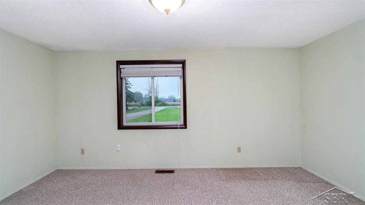 7970 North Michigan Road Saginaw, MI 48604 - Photo 17 of 30 50057106-17.JPG