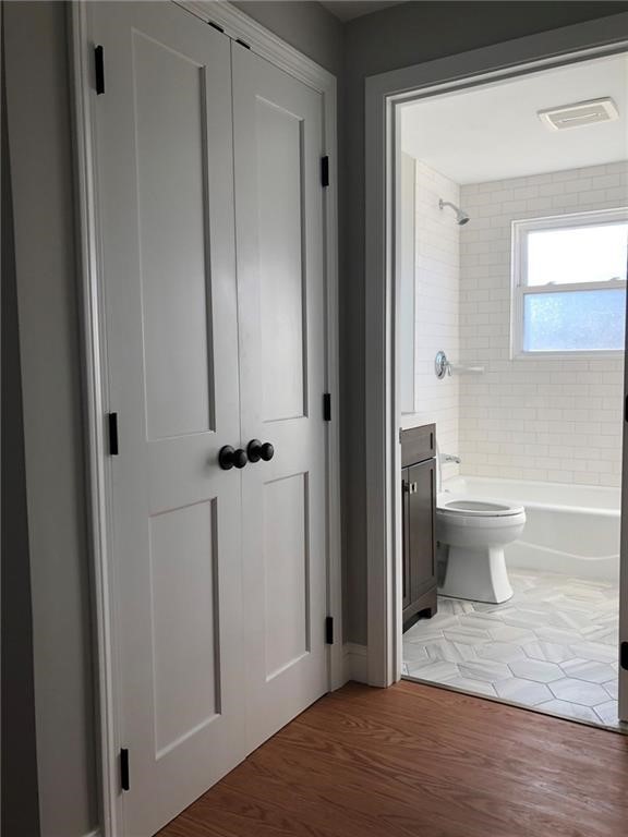 7 Sherbrook Road Barrington, RI 02806 - Photo 18 of 34 Closed doors