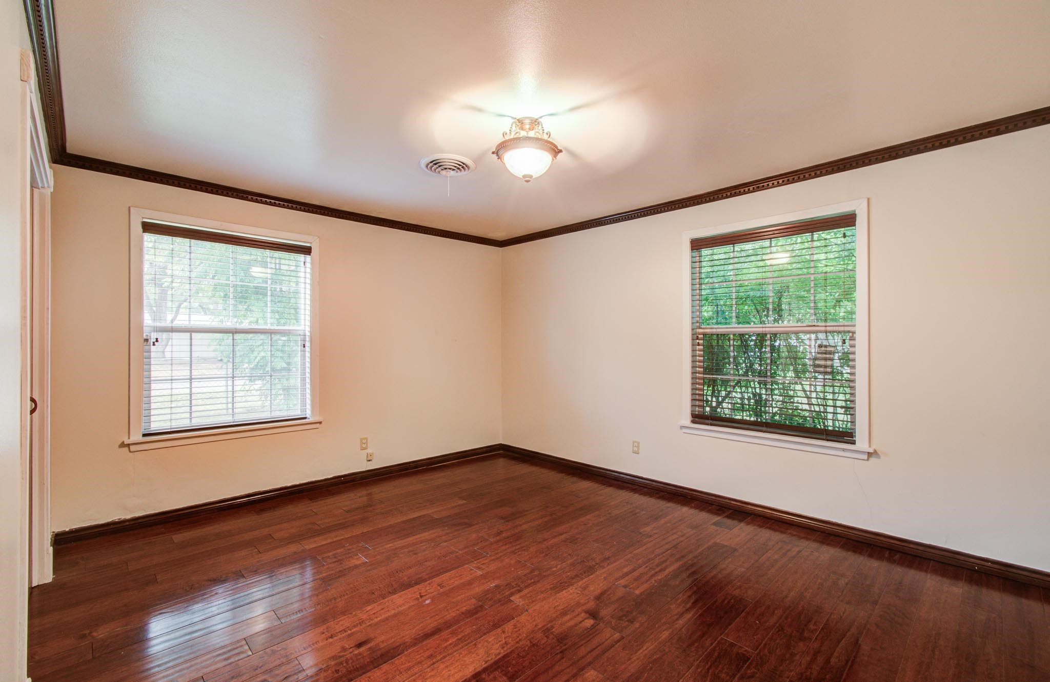 1722 Front Street Columbus, TX 78934 - Photo 12 of 41