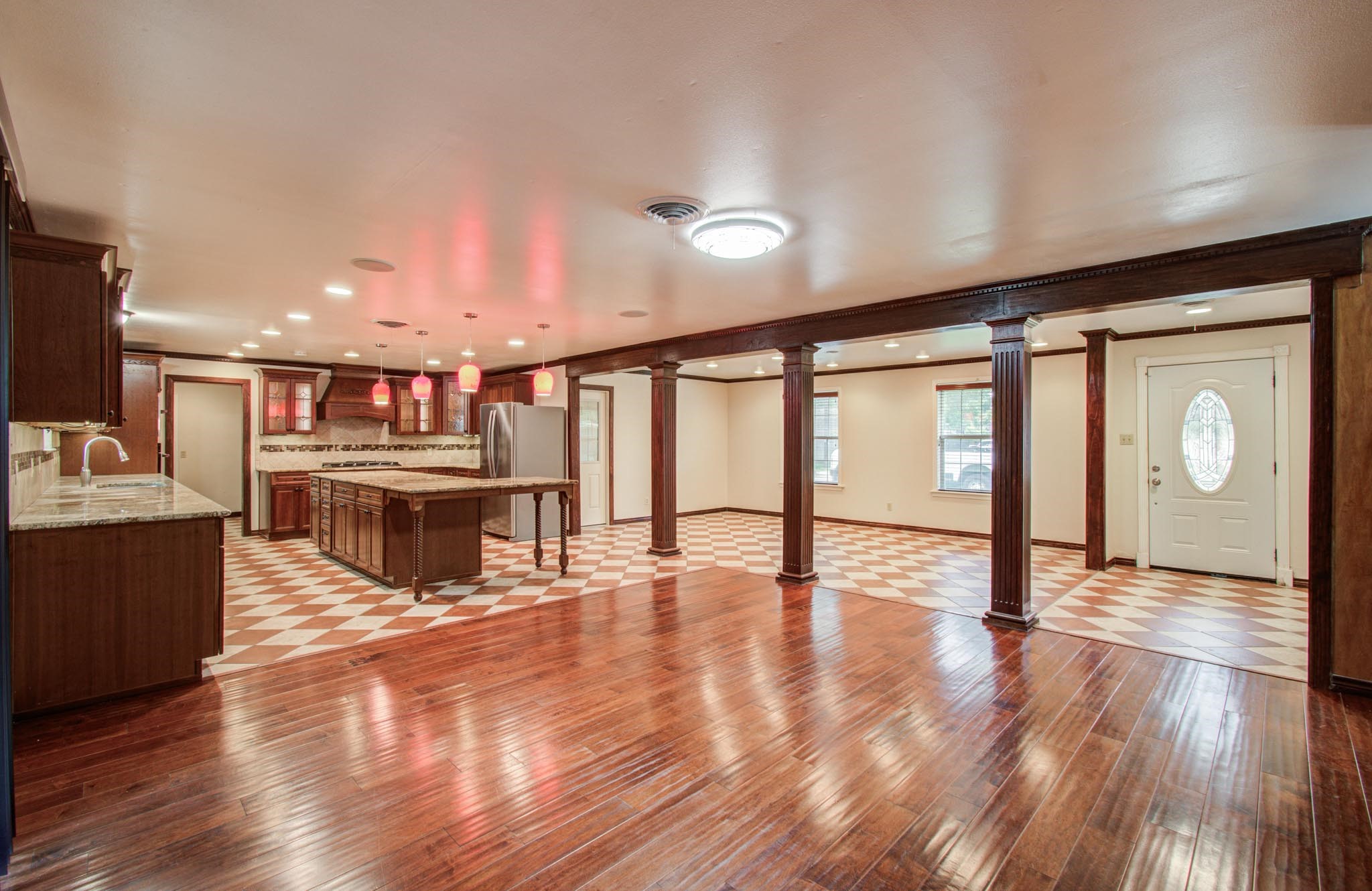 1722 Front Street Columbus, TX 78934 - Photo 6 of 41
