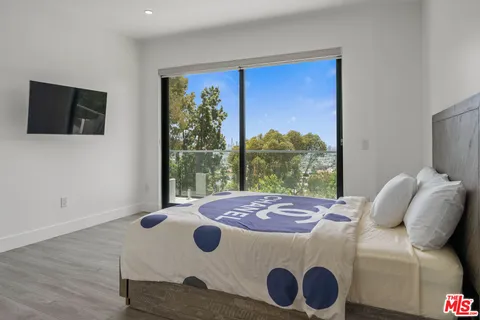 $5,295,000 | 6181 Temple Hill Drive, Los Angeles, CA 90068