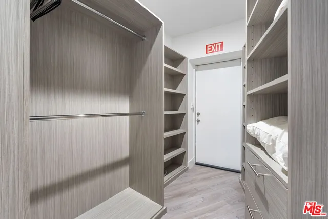 $5,295,000 | 6181 Temple Hill Drive, Los Angeles, CA 90068