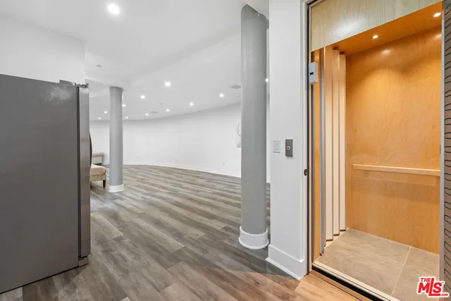 $5,295,000 | 6181 Temple Hill Drive, Los Angeles, CA 90068