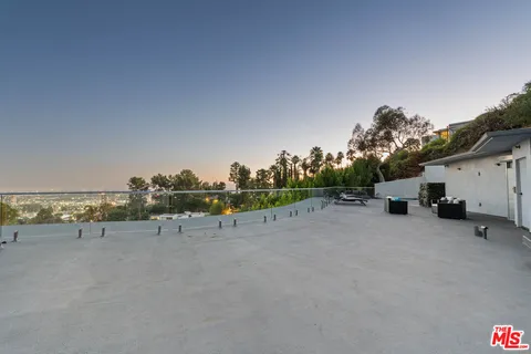 $5,295,000 | 6181 Temple Hill Drive, Los Angeles, CA 90068
