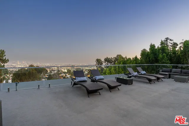 $5,295,000 | 6181 Temple Hill Drive, Los Angeles, CA 90068