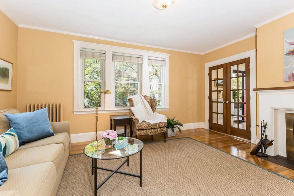 25 Canterbury Road Newton, MA 02461 - Photo 4 of 19 Gallery Image 4