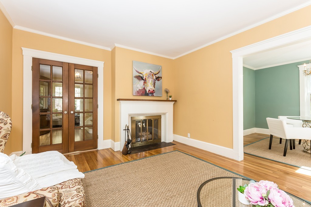 25 Canterbury Road Newton, MA 02461 - Photo 5 of 19 Gallery Image 5
