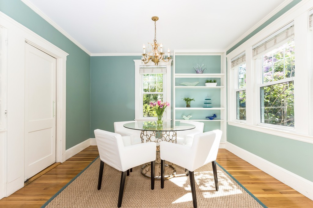 25 Canterbury Road Newton, MA 02461 - Photo 7 of 19 Gallery Image 7