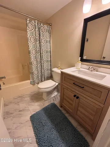 $1,500 | 3657 St Johns Court, Unit A, Wilmington, NC 28403