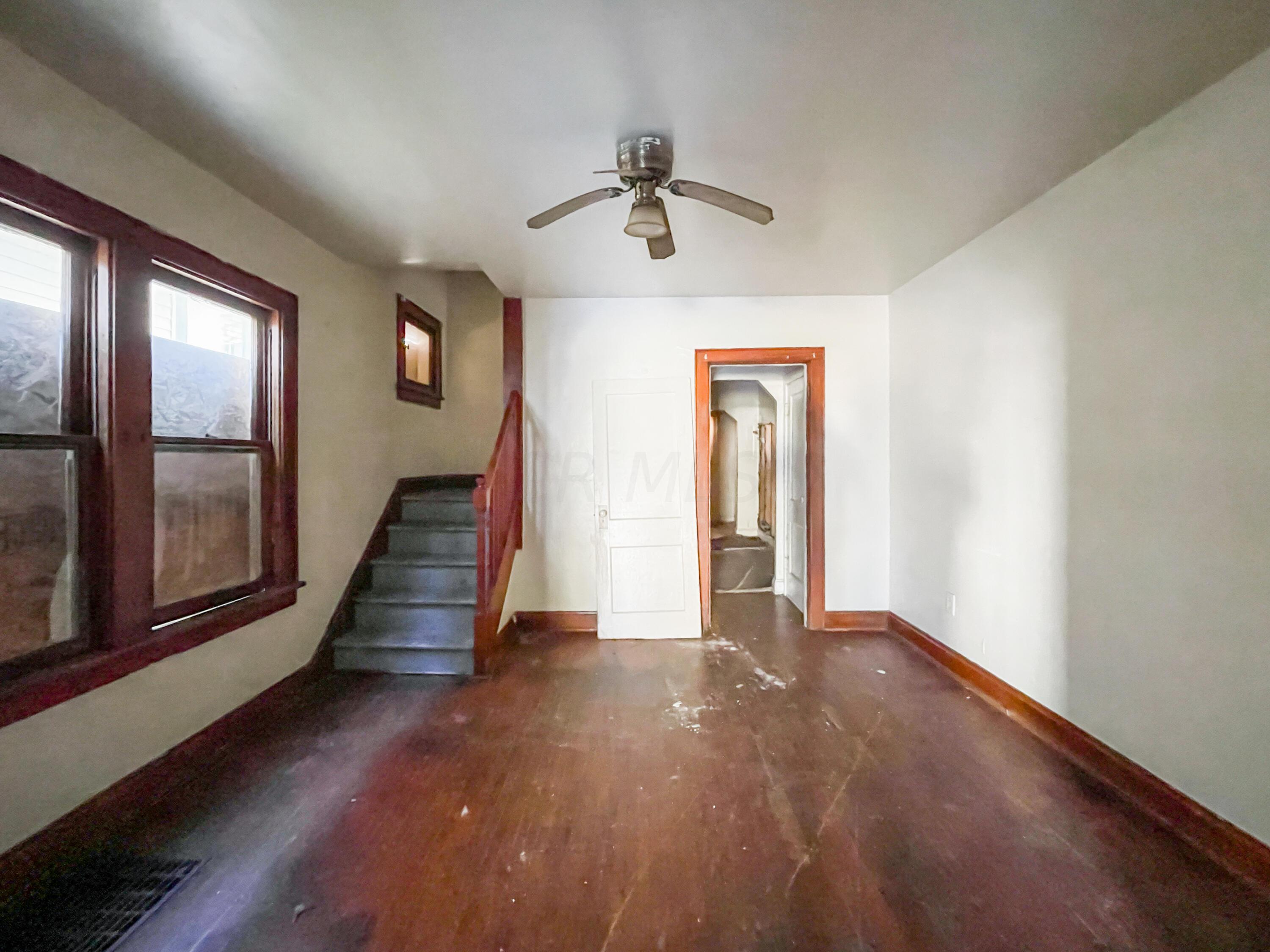 1181-1183 Lockbourne Road Columbus, OH 43206 - Photo 22 of 38 0BB44412-6DEA-45E9-B25B-5A498F97E44A