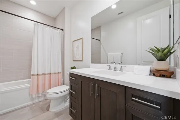 $2,950,000 | 84 Rockinghorse, Irvine, CA 92602