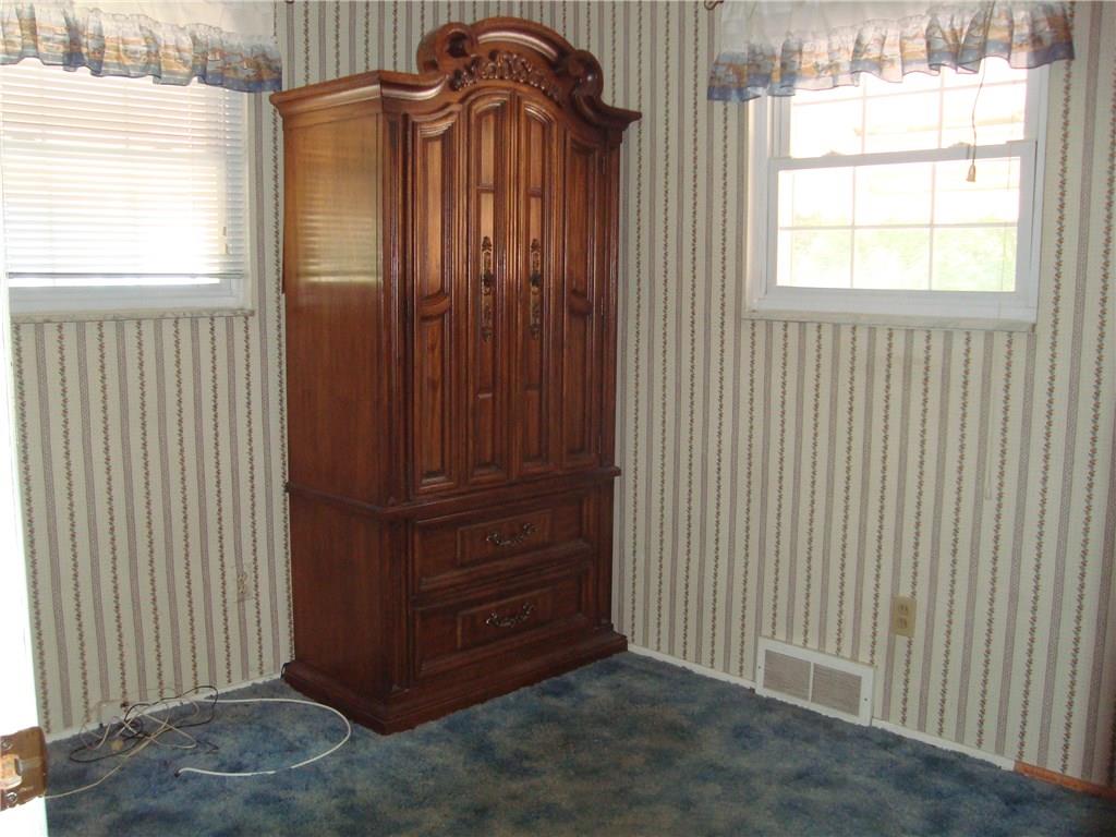 707 Center Road Pittsburgh, PA 15239 - Photo 7 of 14 Bedroom