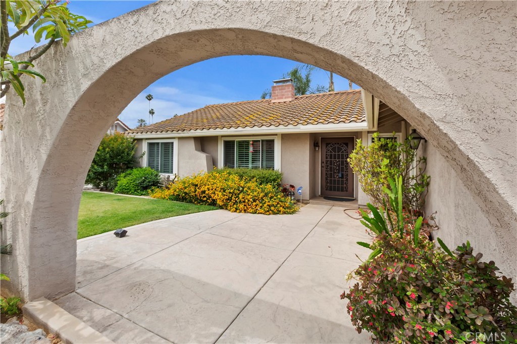 2720 Lexington Place Riverside, CA 92506 - Photo 8 of 32