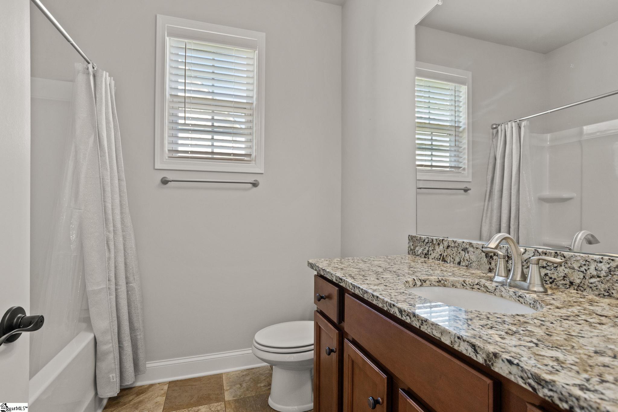 914 Deephallow Place Greer, SC 29651 - Photo 14 of 36