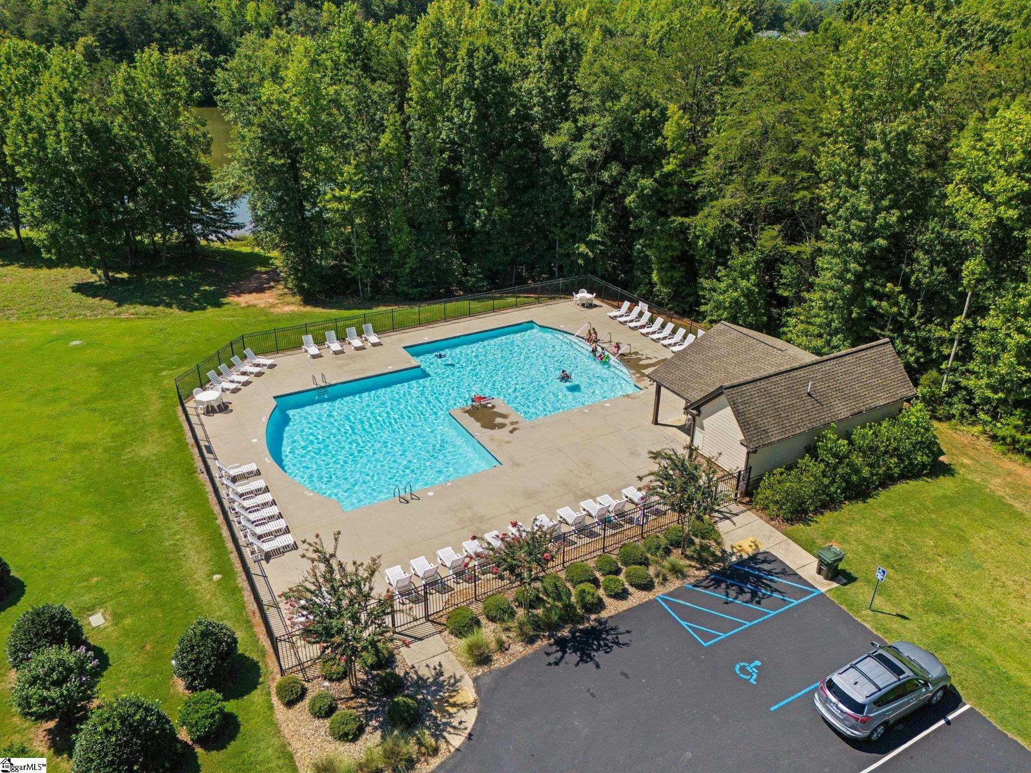 914 Deephallow Place Greer, SC 29651 - Photo 6 of 36