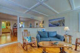 15 Snow Road Boothbay Harbor, ME 04538 - Photo 7 of 46 Living Room