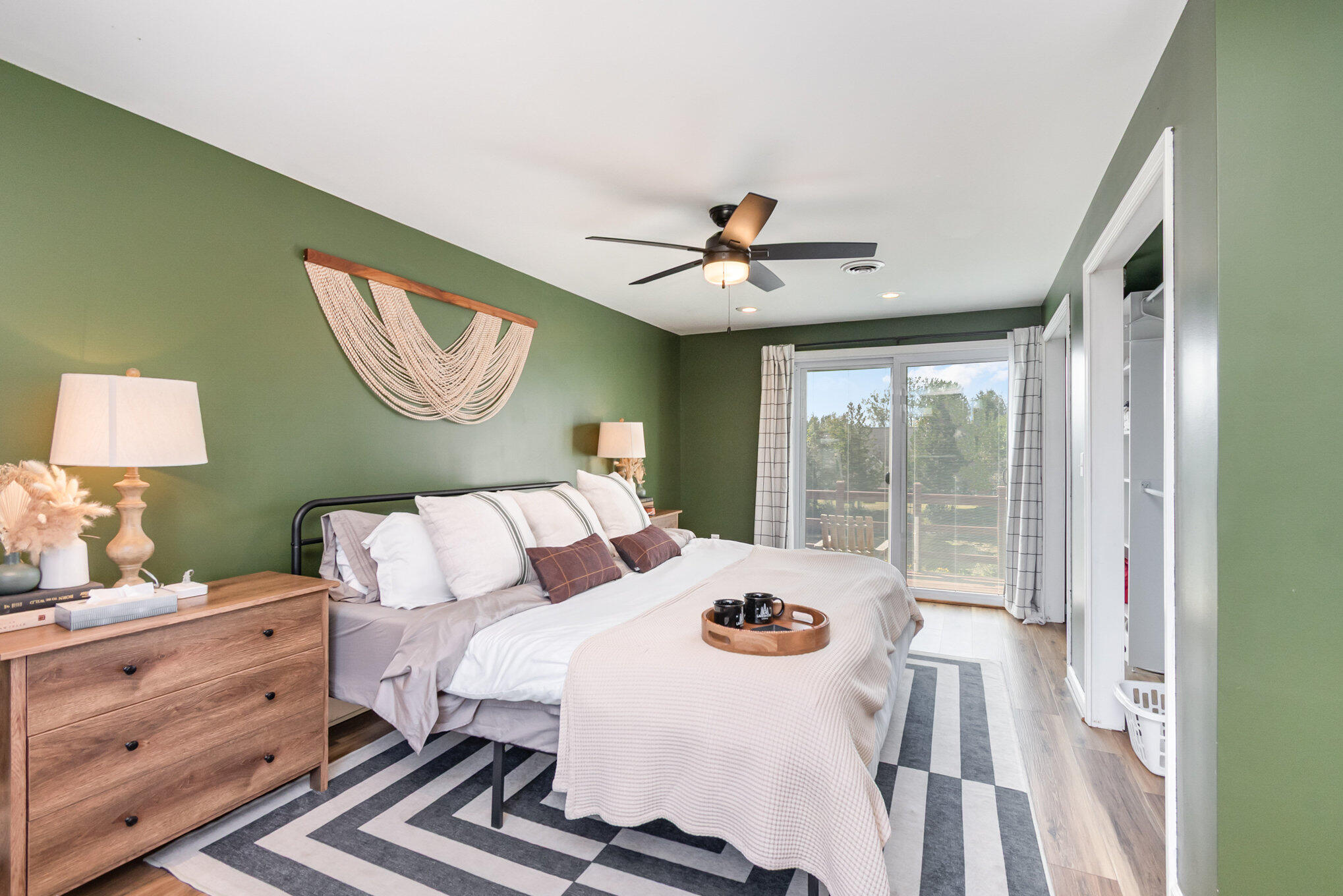 121 Channel Road 1 Alpena, MI 49707 - Photo 16 of 29 014_next_door_photos_121_38-edit_248